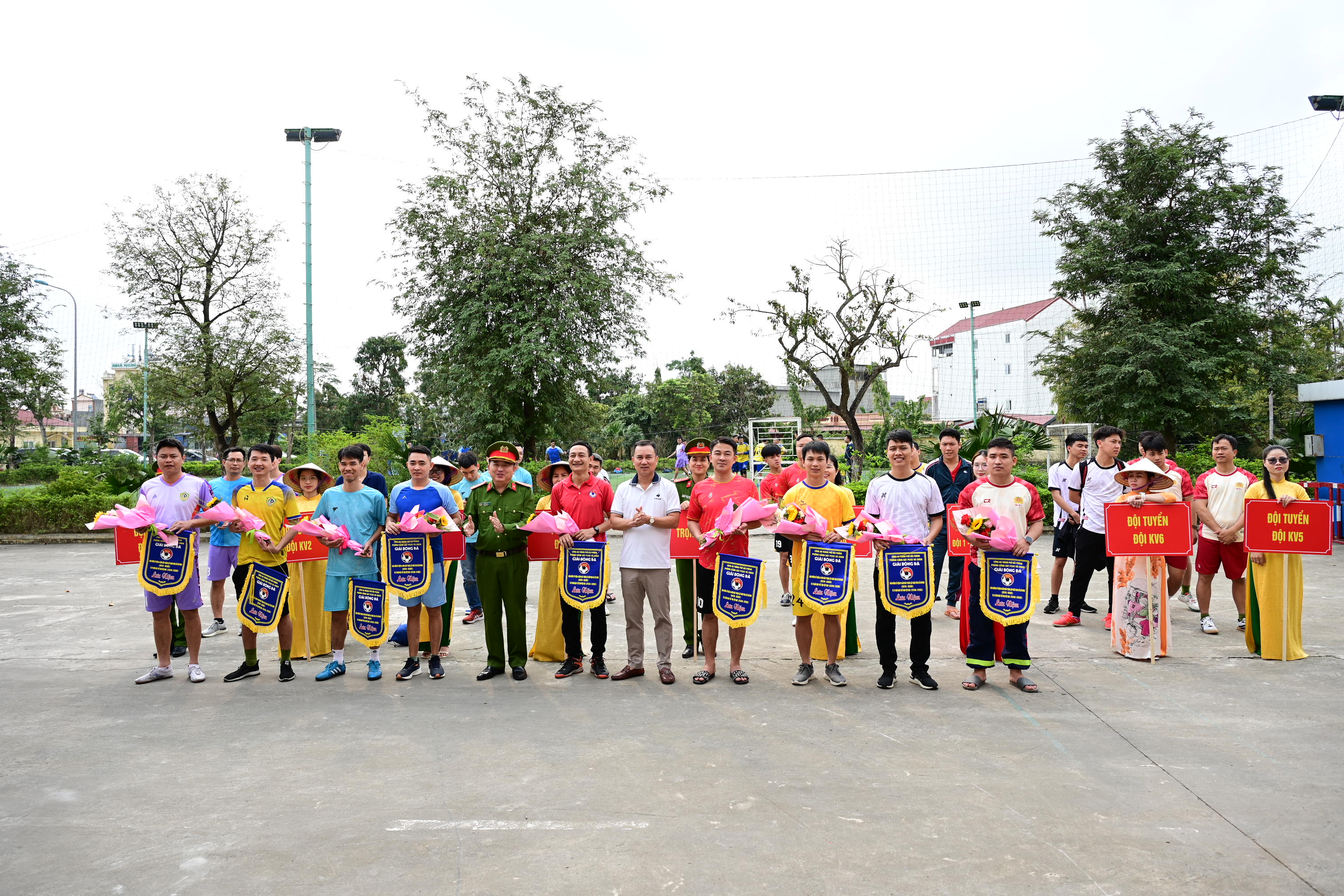 Phòng Cảnh sát PCCC và CNCH: Khai mạc giải bóng đá chào mừng kỷ niệm 94 năm Ngày thành lập Đoàn TNCS Hồ Chí Minh